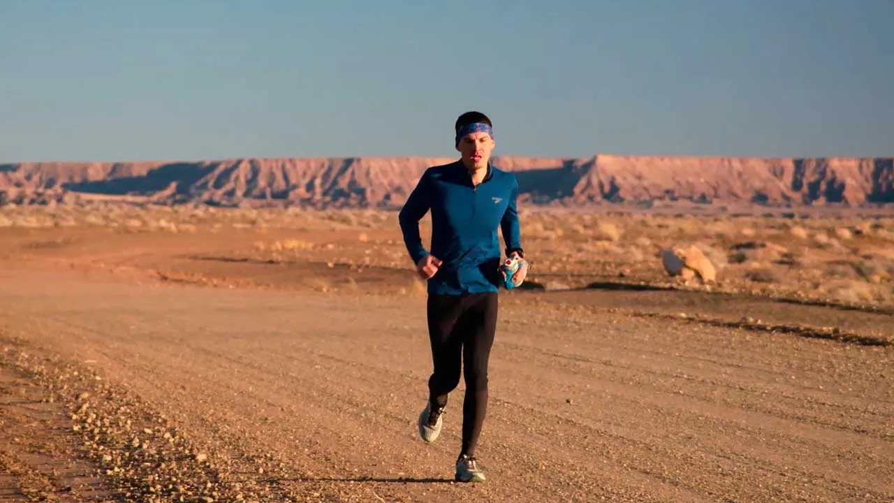 Documentary backdrop image for 3100: Run and Become (2018)