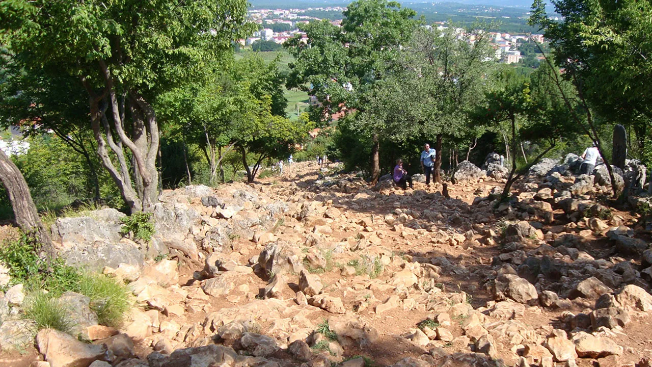 Medjugorje: Land of Faith (2019)