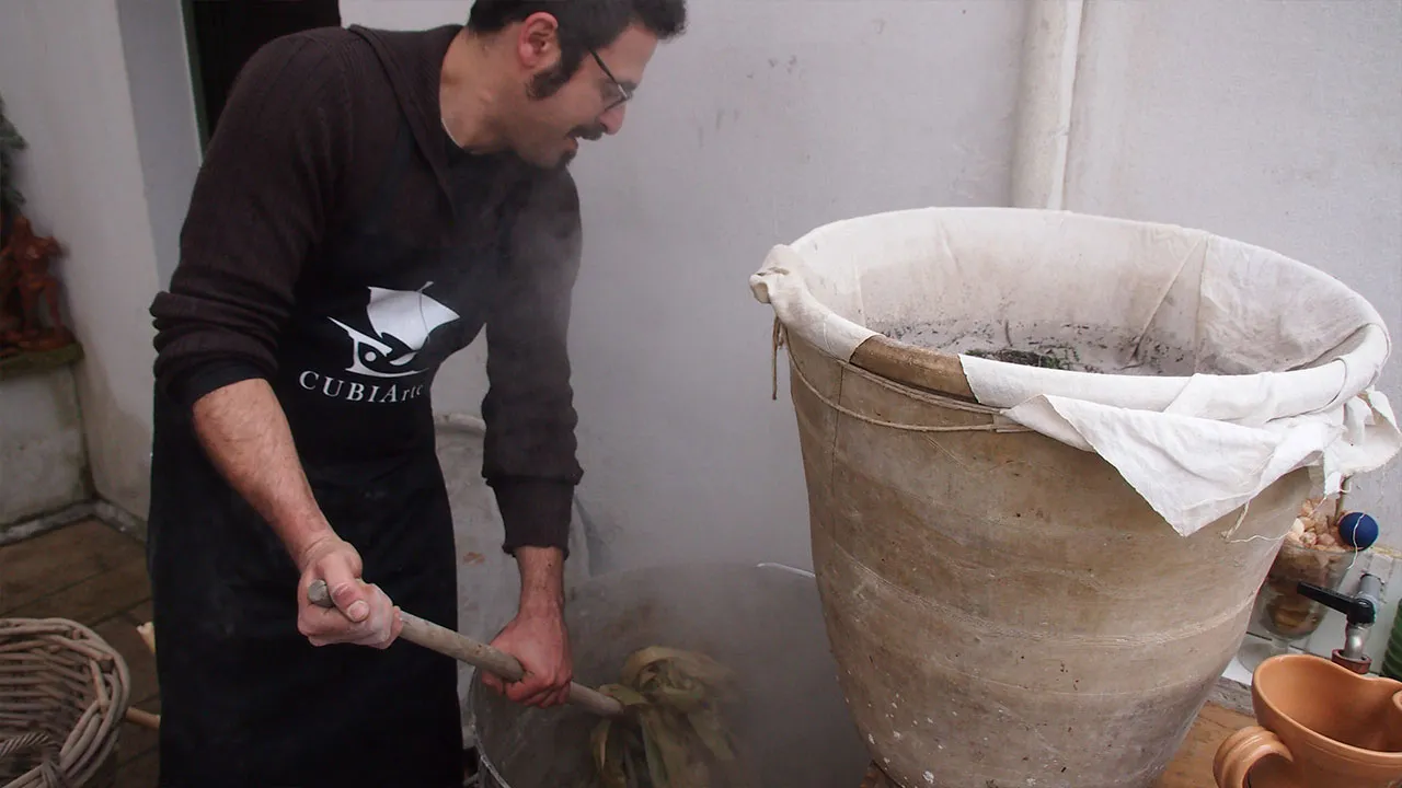 Meet the Makers: The Paper Maker